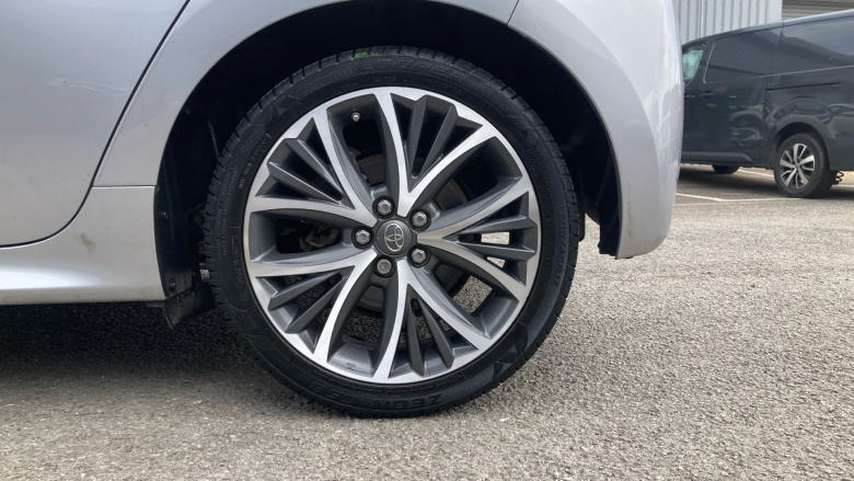 Toyota Yaris 1.5 Hybrid Excel 5dr CVT Hybrid Hatchback